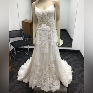 Sottero and Midgley “Walker Rose” Ivory lace over Light Champagne lining NWT